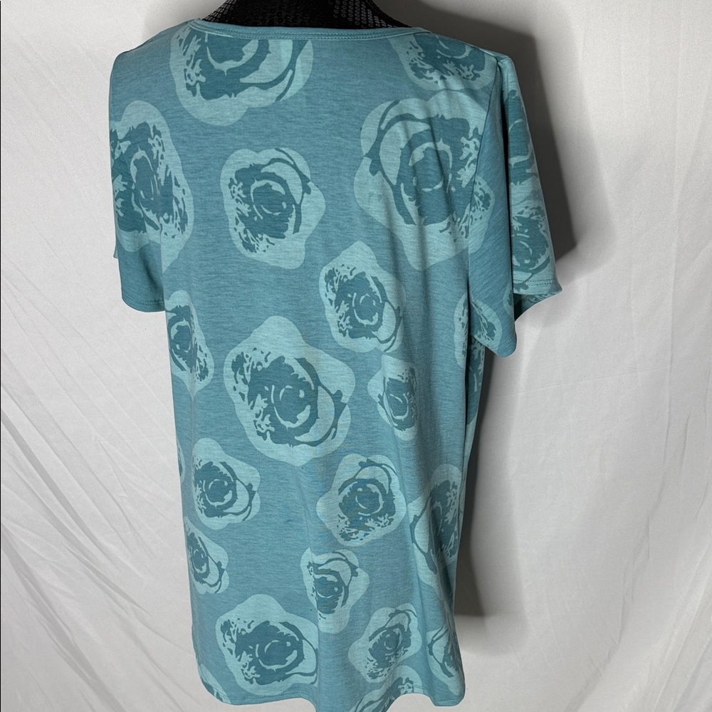 LuLaRoe Blue Floral Short Sleeve Tee - Picture 2 of 4